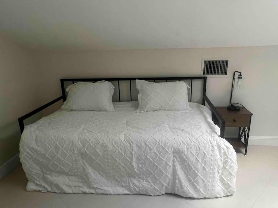 Stylish 3/2 Getaway! Near Theme Parks! Villa Lakeland Exteriör bild